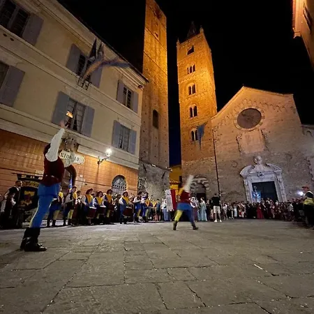 Palazzo Oddo In Palazzo Storico Nel Centro Di Pensjonat Albenga