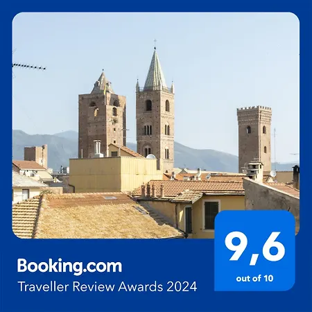Pensjonat Palazzo Oddo In Palazzo Storico Nel Centro Di 3*