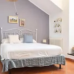 Pensionat Palazzo Oddo Camere In Palazzo Storico Nel Centro Di Albenga Albenga