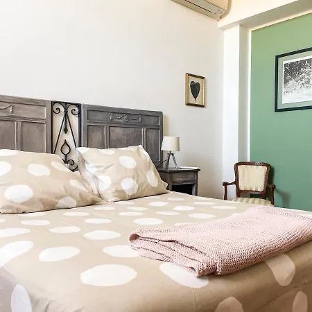 Palazzo Oddo In Palazzo Storico Nel Centro Di