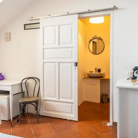 بيت ضيافة Palazzo Oddo *