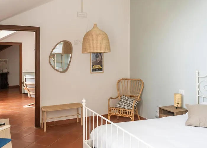 Palazzo Oddo 3* ألبينغا